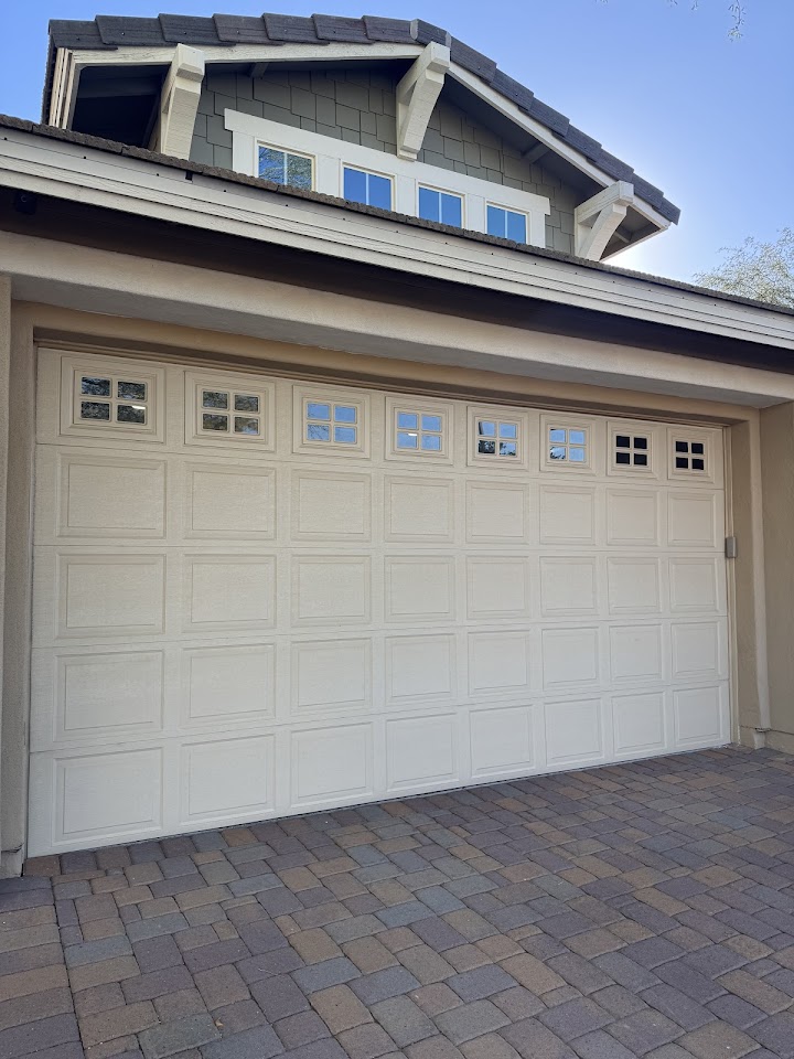 Good Golly Garage Doors Phoenix LLC project